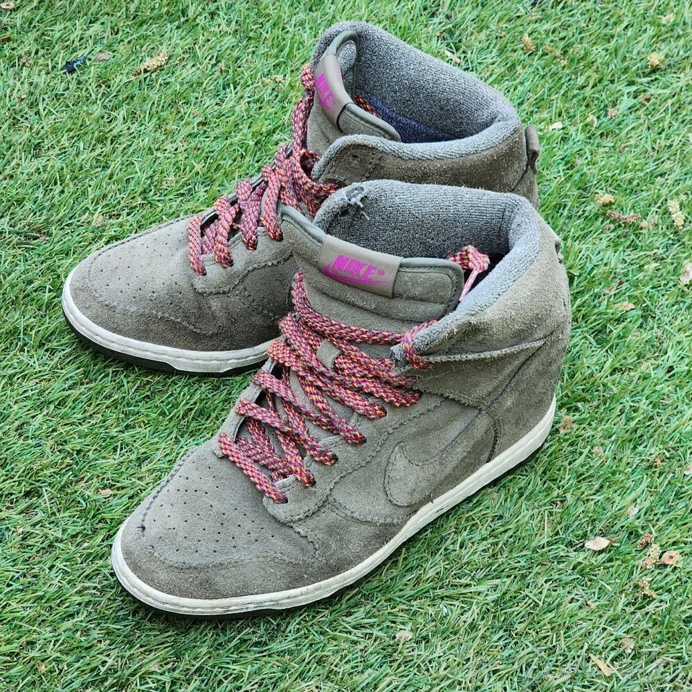 NIKE DUNK SKY HI - Womens Wedge - SIZE 7.5